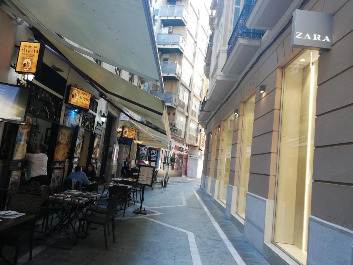 شقة Apartamento Con Encanto "Larios Street" مالقة المظهر الخارجي الصورة